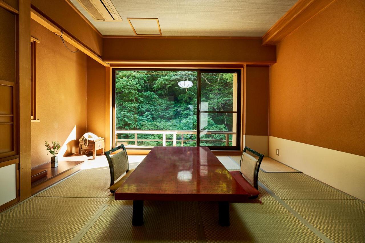 ชิมะ ออนเซ็น โทะชิมะยะ Hotel Nakanojo ภายนอก รูปภาพ