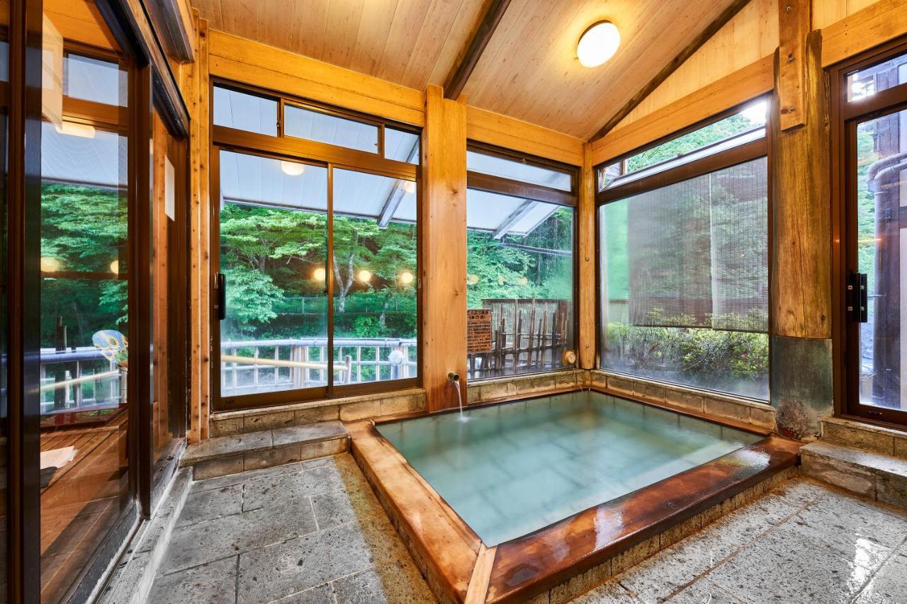 ชิมะ ออนเซ็น โทะชิมะยะ Hotel Nakanojo ภายนอก รูปภาพ