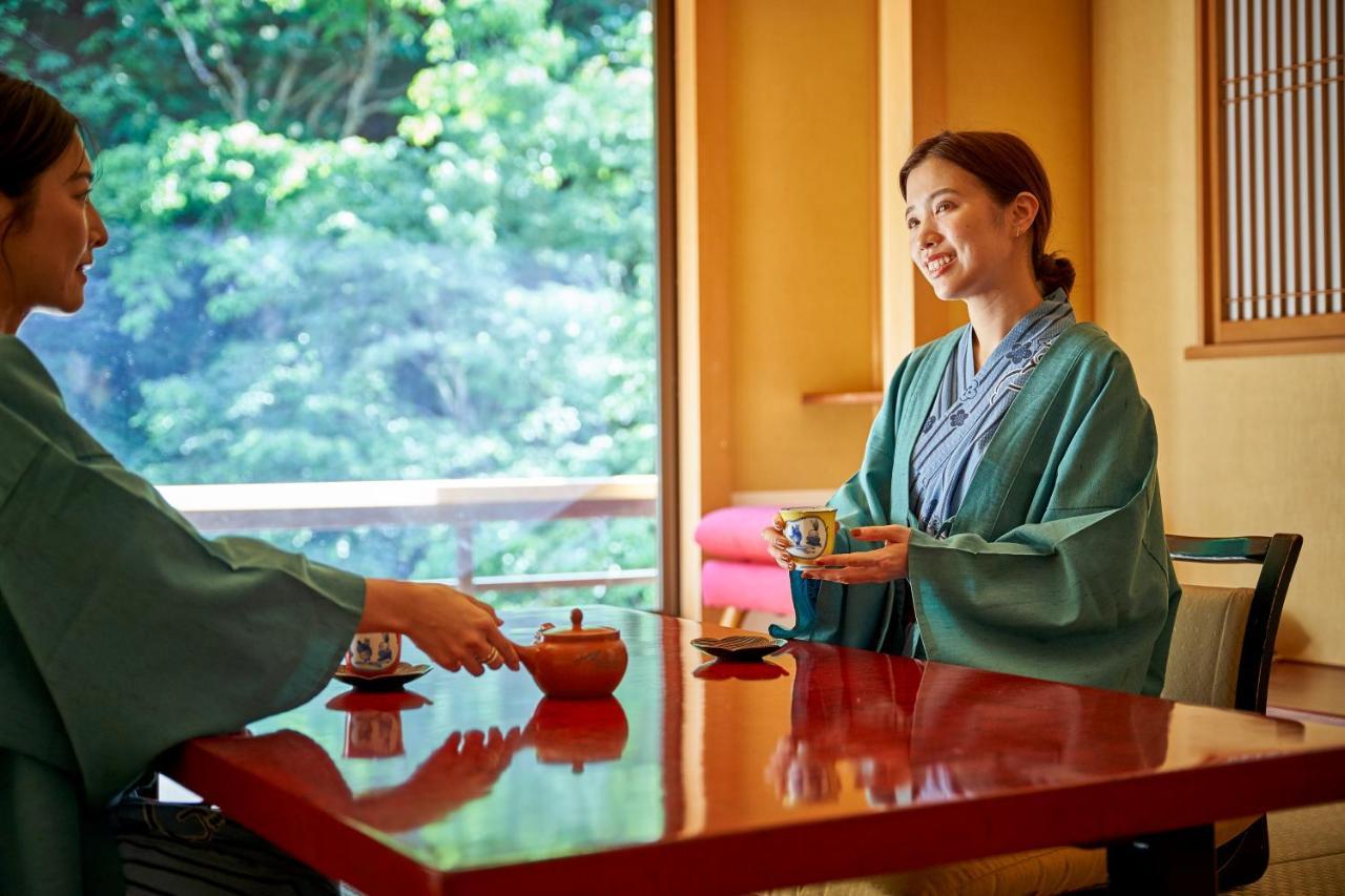ชิมะ ออนเซ็น โทะชิมะยะ Hotel Nakanojo ภายนอก รูปภาพ